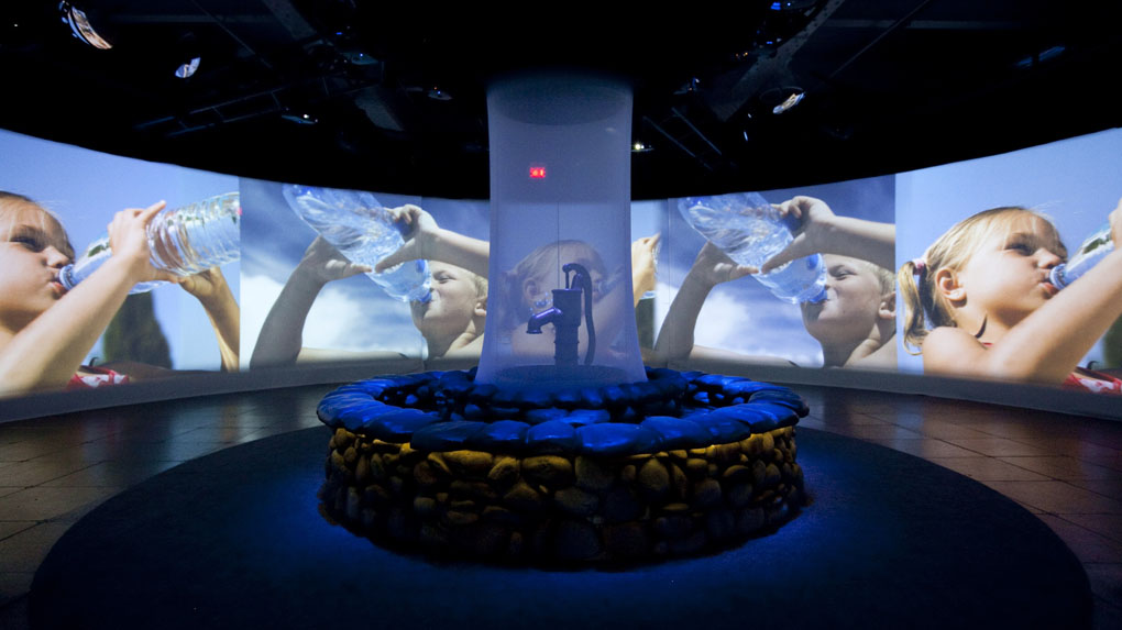 Multi Channel Large Curved projector Screen