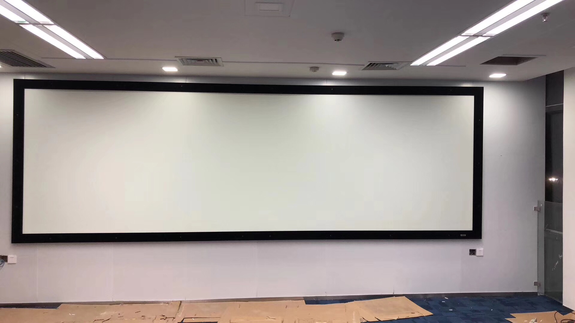 SMX 200'' HD White Fabric Fixed Frame Projection screen 16:9 For max home cinema 